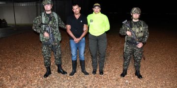 Autoridades rescatan a dos menores y capturan a disidente alias “Flaco” en el Guaviare