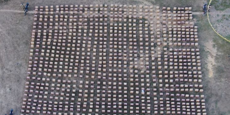 Operativo conjunto incauta 510.000 cajetillas de cigarrillos de contrabando en Maicao, La Guajira 