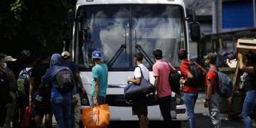 Panamá evalúa enviar migrantes venezolanos a Cúcuta ante el aumento del flujo inverso