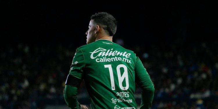 James Rodríguez brilla en la Liga MX y lidera al León con dos asistencias 