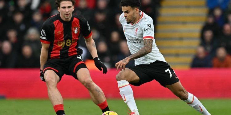 Liverpool vence al Bournemouth y se mantiene firme en la cima de la Premier