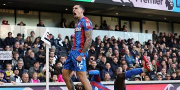 Video | Golazo de Daniel Muñoz en victoria del Crystal Palace sobre Fulham