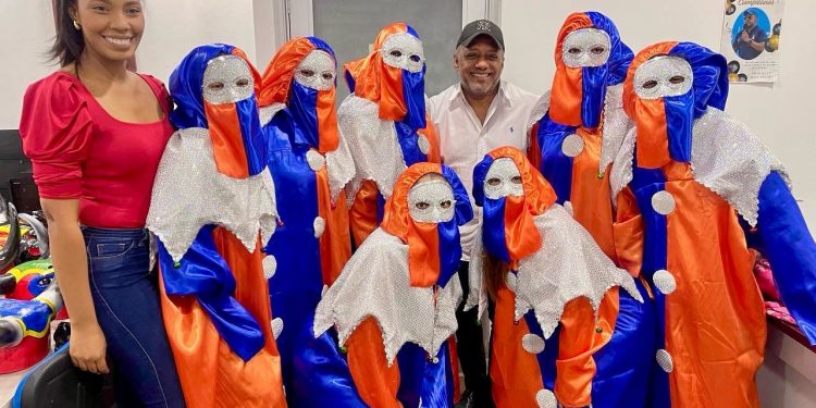 Con la comparsa ‘KillaHero’ Uniatlántico regresa al carnaval de Barranquilla