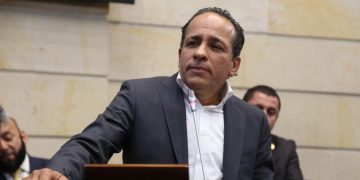 Nueva renuncia en el Gobierno de Petro: Alexander López deja la dirección del DNP