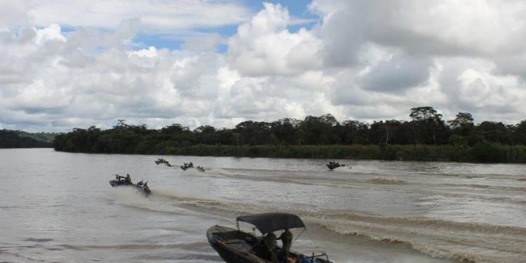 Armada de Colombia mantiene dispositivos de seguridad en el departamento del Chocó
