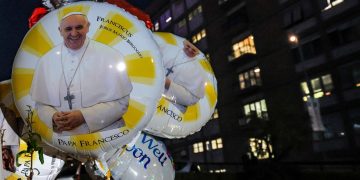 “Bien la noche y está descansando”: informó el Vaticano en torno a la salud del Papa