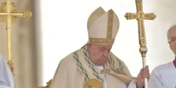El Papa Francisco en estado crítico tras sufrir crisis respiratoria y anemia grave