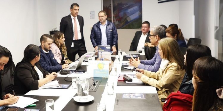 Superservicios inicia vigilancia a comercialización de gas natural tras anuncios de incremento de tarifas