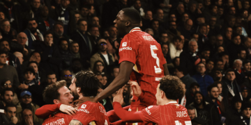 Liverpool sorprende en París y vence al PSG