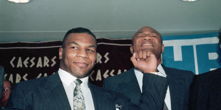 Mike Tyson lamenta la muerte de George Foreman: “Su contribución al boxeo nunca se olvidará”