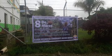 Autoridades retiran pancarta de disidencias de las Farc en Alcaldía de Morales, Cauca