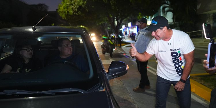 Entregamos tres nuevos tramos viales en la carrera 49C entre calles 88 y 85: alcalde Char  