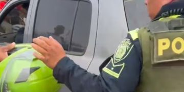 Conductor ebrio embiste a motociclista en la Vía al Mar