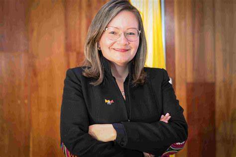 Cielo Rusinque asumirá como ministra de Comercio, Industria y Turismo en calidad de encargada