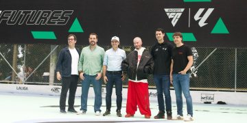 J Balvin inaugura cancha en Medellín junto a EA Sports y LaLiga