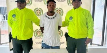 “Pefito” tenía orden de captura porque habría intentado matar a machetazos a una mujer y lo capturó la Policía