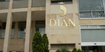 Procuraduría sigue de cerca el plan de modernización de la DIAN