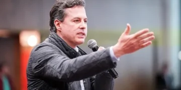 Juan Manuel Galán: su cercanía y distancia con figuras políticas “La división entre derecha e izquierda es cosa del pasado”