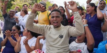 Trabajadores del Cari Mental retoman protestas: exigen pago de salarios atrasados