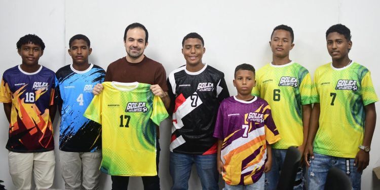 La fiesta del fútbol de la Gobernación llega a Suan con Golea Atlántico IV