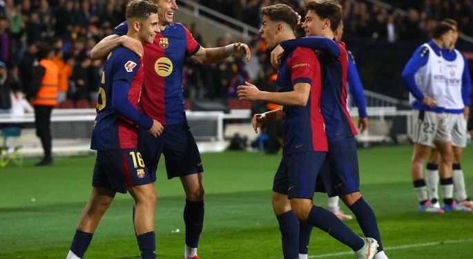 Barcelona se afianza en el liderato tras victoria ante Real Mallorca