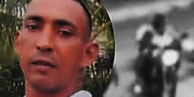 Lo bajan de una camioneta en trocha de Puerto y lo matan a bala