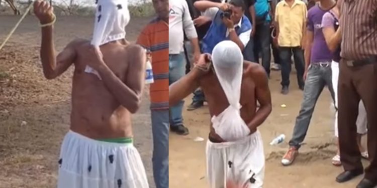 Entre el dolor y la fe: los flagelantes de Santo Tomás caminan otro Viernes Santo