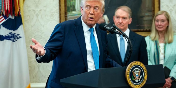 “Estoy haciendo justo lo que prometí”: Trump sobre sus primeros 100 días en el poder