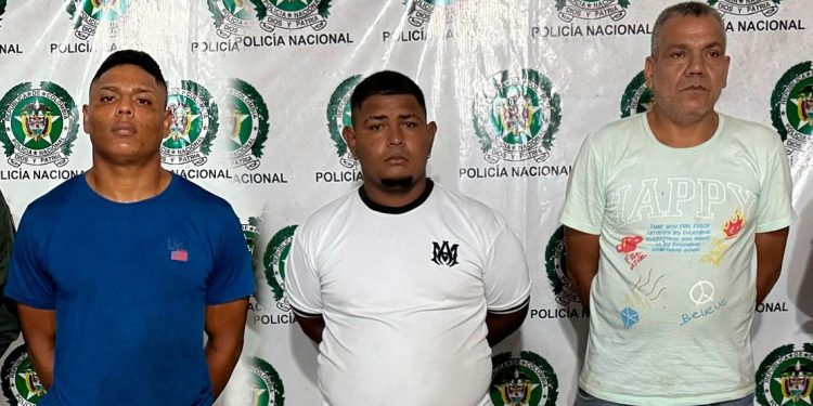 Tres presuntos ‘Costeños’ y ‘Pepes’ fueron capturados en los barrios Centro, Rebolo y La Sierrita por extorsión en Barranquilla