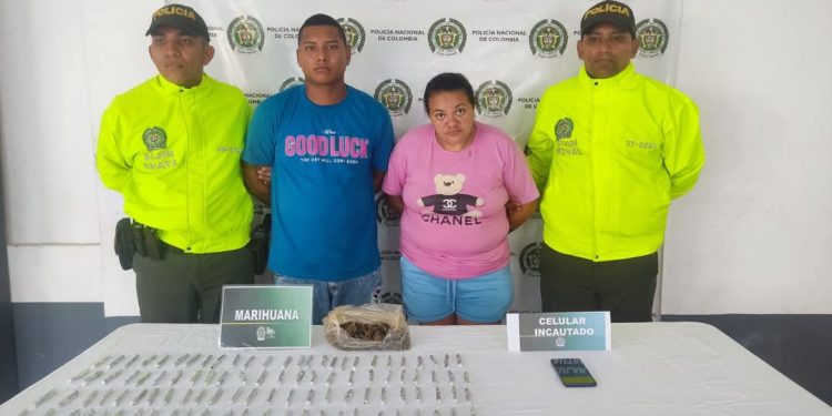 Operativo en Baranoa: Capturan a dos personas y decomisan más de 300 gramos de marihuana