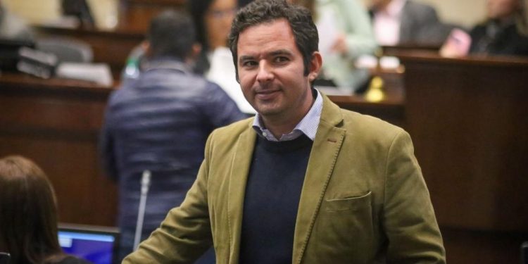 Carlos Meisel critica estrategia del Gobierno con consulta popular y advierte sobre impulso a la reforma laboral