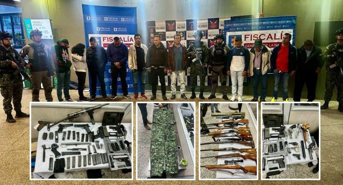 Ejército captura a 13 disidentes de las FARC en Bogotá con arsenal y dinero en efectivo