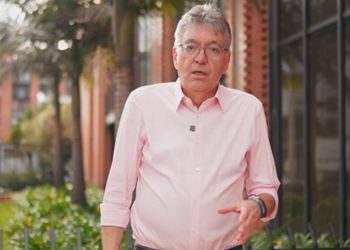 “Empleo militante”: Cárdenas lanza dura crítica al Gobierno Petro por masiva contratación en 2025