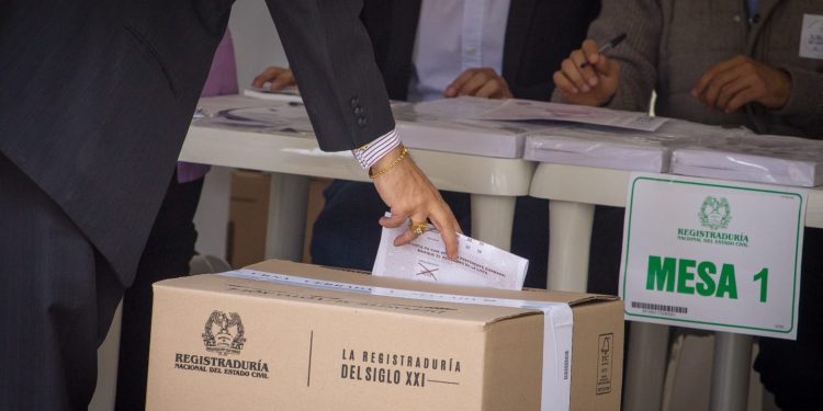 Arranca en Colombia el registro de comités para candidaturas avaladas por firmas rumbo a las elecciones presidenciales 2026