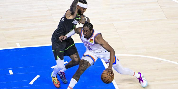 Thunder arrasa en el arranque