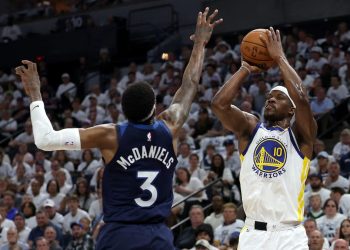 Timberwolves eliminan a los Warriors y van a la final del Oeste