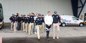 Colombia extradita a 13 personas a EE. UU., incluidos tres exintegrantes de la Armada