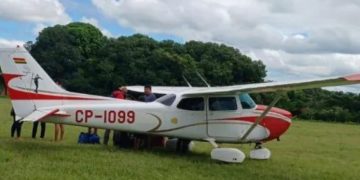 Autoridades buscan avioneta desaparecida en la Amazonía boliviana con cinco personas a bordo