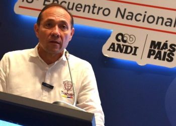 Ministro Sanguino acusa a Efraín Cepeda de sabotear la reforma laboral: “Eso es perversidad política”