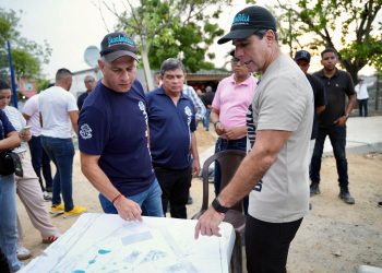 “Transformación total para Juan Mina”: alcalde Char anuncia cancha de fútbol, parque y muchas vías