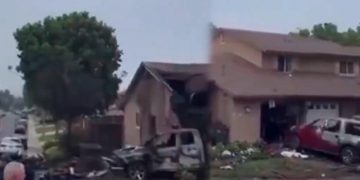 Dos muertos y ocho heridos, el saldo de accidente de avioneta en San Diego