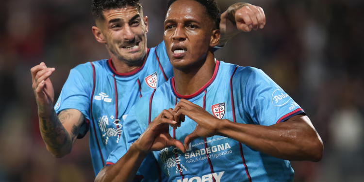 Yerry Mina marca y asegura la permanencia del Cagliari en la Serie A