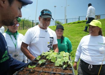 Shirley Marcilia Morales: la mujer que cultiva amor desde su huerta comunitaria