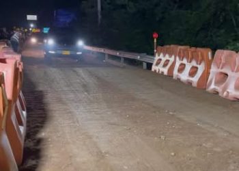 Habilitan un carril en la vía al mar en el sector El Sombrero Vueltiao