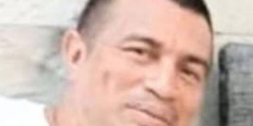Autoridades investigan muerte repentina de hombre en vivienda del barrio El Ferry