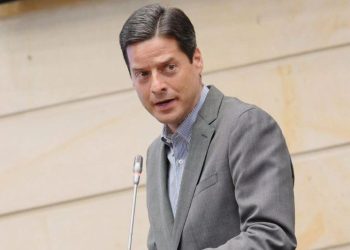 A un paso de ser ley la cátedra de educación emocional impulsada por el senador Mauricio Gómez
