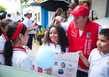 Reto 2×1: Vacunarse y eliminar mosquito para prevenir fiebre amarilla y dengue en el Atlántico