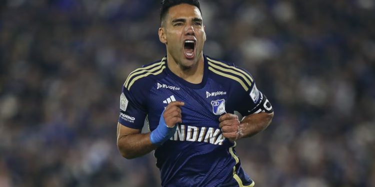 Con gol de Falcao, Millonarios venció a Nacional y se acercó a la final