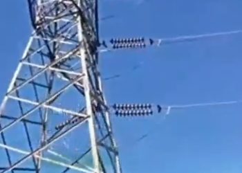 Atentado en Medellín: explota bomba en torre de energía en La Asomadera