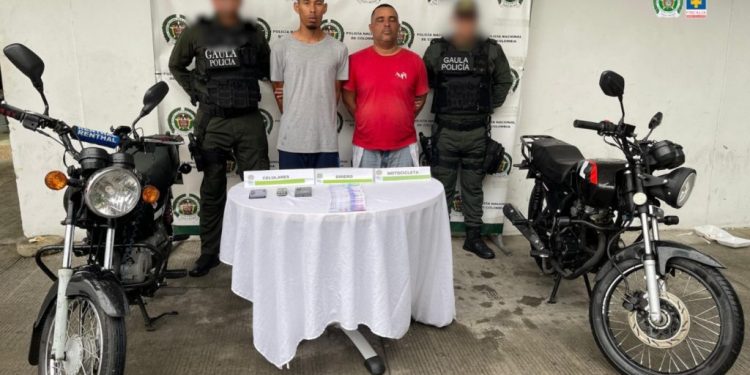 A la cárcel dos hombres por presunta extorsión a comerciante en Cartagena